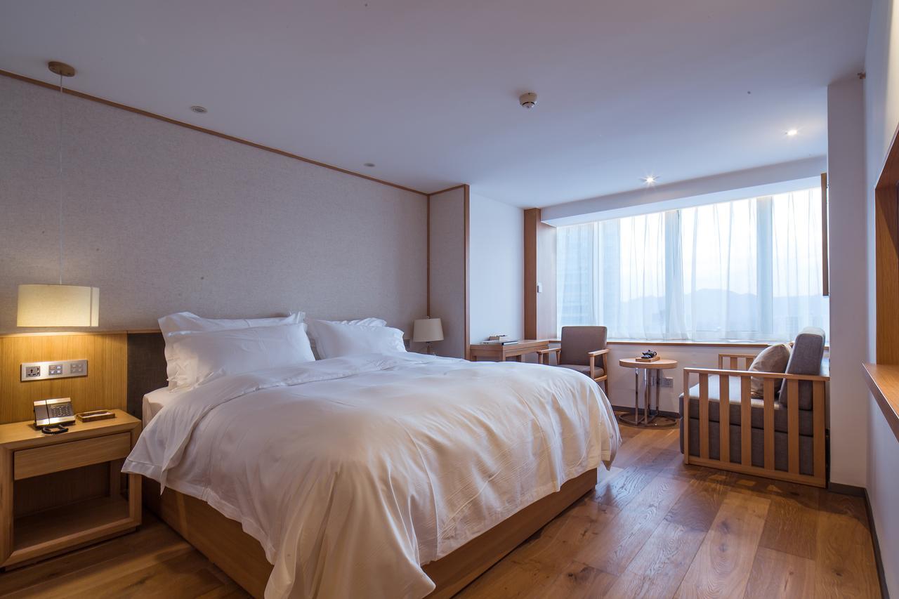 Bai Yun Qin She Boutique Hotel Chongqing Exterior photo
